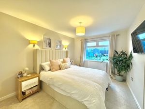 Photo 15- click for photo gallery